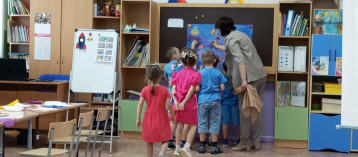 Воспитатели участвуют в конкурсе Воспитатели участвуют в конкурсе.